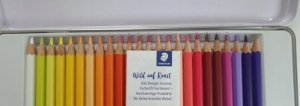 Staedtler "Design Journey" Metalowe etui z 72 kredkami 10