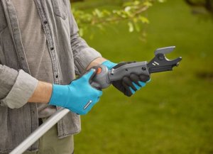 Sekator Gardena GARDENA Cordless Telescopic Pruning Shears HighCut 250/18V P4A Ready-To-Use Set, 18V (dark grey/turquoise, Li-Ion battery 2.0Ah, POWER FOR ALL ALLIANCE) 5