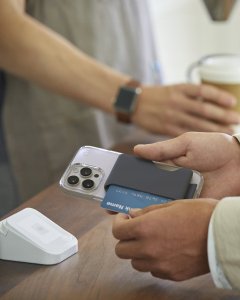 Speck Speck ClickLock Wallet For MagSafe - Magnetyczny portfel MagSafe (Pale Oak) 7