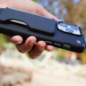 Speck Speck ClickLock Wallet For MagSafe - Magnetyczny portfel MagSafe (Pale Oak) 10