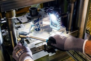 Latarka Hazet Hazet LED Pocket Light 1979 N-82 8