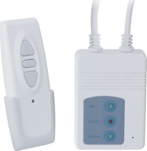 Ekran do projektora Art EKRAN ELEKTRYCZNY 98" 178x178cm z pilotem EA-70 1:1 ART 4