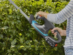 Gardena Nożyce akumulatorowe EasyCut 40/18V P4A 40 cm 8