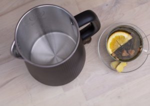 Czajnik MPM MCZ-115/C Czarny 8