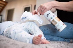 . Dew Child Care Woda oczyszczająca dla dzieci 2,5 l 6