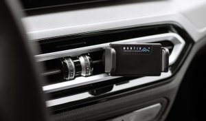 Montis Uchwyt samochodowy do kratki nawiewu MT132 MONTIS 7