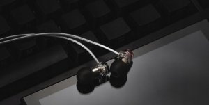 Słuchawki Moondrop Quarks -słuchawki dokanałowe z mikrofonem 4