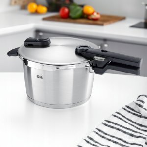 Fissler Fissler Vitaquick Premium 4.5l Pressure Cooker 22cm 2