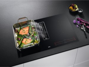 Płyta grzewcza AEG AEG CCE84543CB hob with integrated extractor fan 6