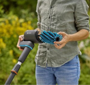 Gardena GARDENA cordless multi-cleaner AquaBrush Patio 18V P4A solo, hard floor cleaner (grey/turquoise, without battery and charger, POWER FOR ALL ALLIANCE) 15