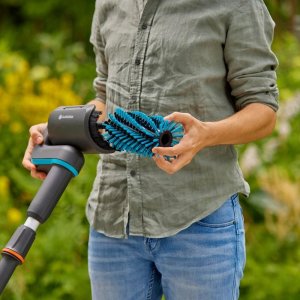 Gardena GARDENA cordless multi-cleaner AquaBrush Patio 18V P4A solo, hard floor cleaner (grey/turquoise, without battery and charger, POWER FOR ALL ALLIANCE) 3