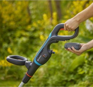 Gardena GARDENA cordless multi-cleaner AquaBrush Universal 18V P4A solo, hard floor cleaner (grey/turquoise, without battery and charger, POWER FOR ALL ALLIANCE) 3