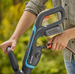 Gardena GARDENA cordless multi-cleaner AquaBrush Universal 18V P4A solo, hard floor cleaner (grey/turquoise, without battery and charger, POWER FOR ALL ALLIANCE) 10