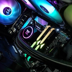 Komputer Thermaltake Hyperion V2 Black, gaming PC (black/transparent, Windows 11 Home 64-bit) 7