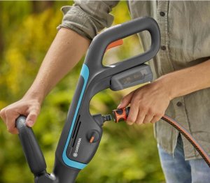 Gardena GARDENA cordless multi-cleaner AquaBrush Universal 18V P4A, hard floor cleaner (grey/turquoise, Li-Ion battery 2.5Ah P4A, POWER FOR ALL ALLIANCE) 10