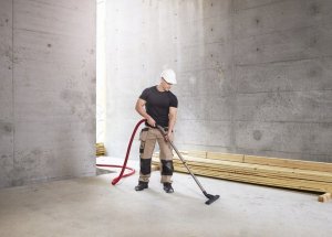 Odkurzacz przemysłowy Nilfisk VHS 42 L30 MC PC 220- 240V 50/60HZ EU 4