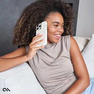 Case-Mate Case-Mate Silicone MagSafe - Etui iPhone 15 Pro (Beige) 6