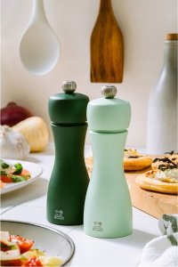 Młynek do przypraw Peugeot Peugeot Tahiti pepper/salt mill set 2 pieces 15 cm green 11