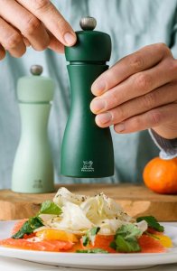 Młynek do przypraw Peugeot Peugeot Tahiti pepper/salt mill set 2 pieces 15 cm green 4
