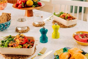 Młynek do przypraw Peugeot Peugeot Bistro pepper mill 10 cm pacific blue lacquered wood 7