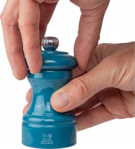 Młynek do przypraw Peugeot Peugeot Bistro salt mill 10 cm pacific blue lacquered wood 3