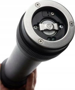 Młynek do przypraw Peugeot BBQ pepper mill 30 cm graphite for Outdoor Barbecue 7