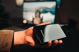 Dysk zewnętrzny SSD Verbatim Store 'n' Go Slim 1TB Czarny (32182) 6