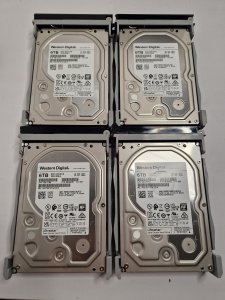 Macierz dyskowa SanDisk SanDisk Professional G-RAID SHUTTLE 4 - Festplatten-Array - 24 TB - 4 Schachte - HDD 6 TB x 4 - Thunderbolt 3, USB 3.2 Gen 2 (extern) 5