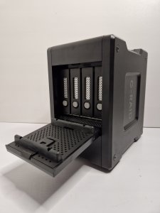 Macierz dyskowa SanDisk SanDisk Professional G-RAID SHUTTLE 4 - Festplatten-Array - 24 TB - 4 Schachte - HDD 6 TB x 4 - Thunderbolt 3, USB 3.2 Gen 2 (extern) 6