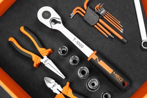 Neo Grzechotka 1/2?, 90 zębów, T-1000 11