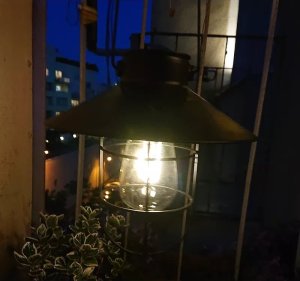 Ansult Lampa ozdobna solarna w stylu retro wisząca żarówka filament 21,5cm Lampa ozdobna solarna w stylu retro wisząca żarówka filament 21,5cm 3