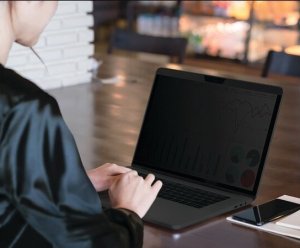 Filtr Kensington Kensington Dwustronny, zdejmowany filtr prywatyzujący do laptopów 16” 16:10 2