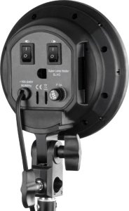 Zestaw studyjny Freepower Zestaw światła ciągłego FreePower 106 50x70cm 1200W 5500K ze statywem 4