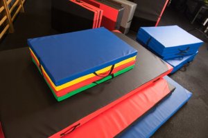 Navas Materac gimnastyczny 240x120x6 cm do ćwiczeń składany 7