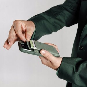 Peak Design Peak Design Mobile Wallet Stand - Magnetyczny Portfel Do Telefonu / Podstawka - Szarozielony 4