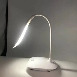Lampka biurkowa Tech-Led niebieska 2