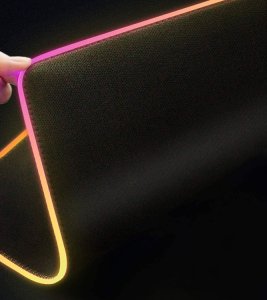 Podkładka Verk Podświetlana podkłada pod mysz gamingowa led 35x25 Podświetlana podkłada pod mysz gamingowa led 35x25 8