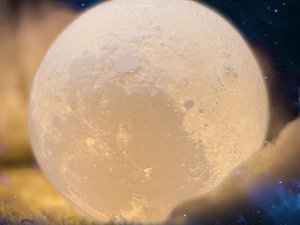 Lampka biurkowa Verk Lampka nocna świecący księżyc 3d moon light 8cm Lampka nocna świecący księżyc 3d moon light 8cm 5