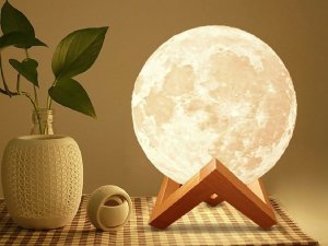 Lampka biurkowa Verk Lampka nocna świecący księżyc 3d moon light 8cm Lampka nocna świecący księżyc 3d moon light 8cm 8