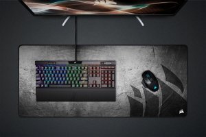 Podkładka Corsair Corsair | MM350 PRO Premium Spill-Proof Cloth | Cloth | Gaming Pelės kilimėlis | 930 x 400 x 4 mm | Juodas | Extended XL 3
