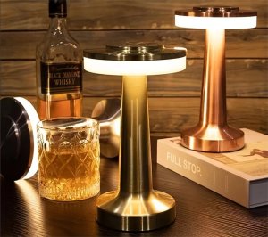 Lampka biurkowa Verk Lampka nocna stołowa dotykowa lampa 3 stopniowa do sypialni bezprzewodowa 10