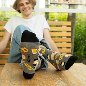 Soxo Męskie Skarpetki kolorowe SOXO kapibara z piwem - 2 pary 4045 5