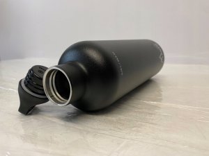 Laken Różne kolory termo butelka Thermo Futura 0,75 l - Czarny 3