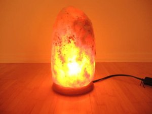 Lampa stołowa Verk Lampa solna 3-5 kg jonizator sól himalajska duża Lampa solna 3-5 kg jonizator sól himalajska duża 4