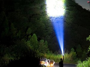 Latarka Verk Latarka akumulatorowa szperacz biwakowa led mocna wojskowa policyjna usb Latarka akumulatorowa szperacz biwakowa led mocna wojskowa policyjna usb 6