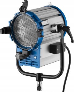 Lampa studyjna Freepower Reflektor halogenowy 2000W FreePower z soczewką Fresnela 3