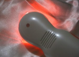 SkinClear MASAŻER ULTRADŹWIĘKOWY MAYA LED TWARZ 5