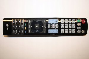 Pilot RTV LG Pilot AKB72914020 AKB72914039 UNIWERSALNY 3D 5