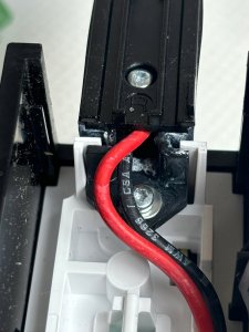 Lampa sufitowa Signify Philips Hue Perifo Basis-Set Deckenl. 3 Spots+Lightbar Schwarz 4