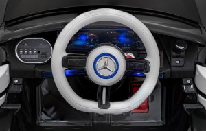 Mercedes Benz AMG EQA dla dzieci Czarny + Pilot + 5-punktowe pasy + EVA + Wyświetlacz MP3 + LED 12